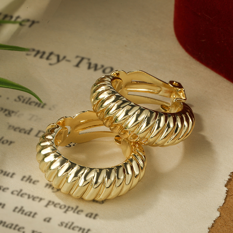 Boucles d'oreilles créoles épa - Body Jewelry Hypoallergenic avis et prix